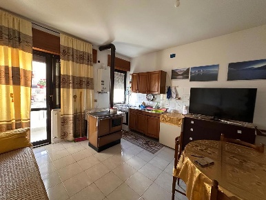 Foto Appartamento in Via Buonarroti 83, Avezzano Centro di 70 m² in vendita