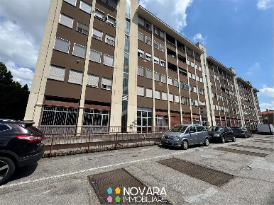 Foto Appartamento in Via Righi 27, Novara San Paolo di 150 m² con 4 locali