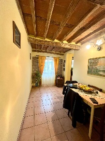 Foto Casa indipendente a Borgo a Mozzano Centro di 95 m² con 6 locali