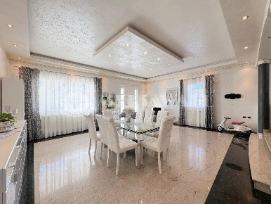 Foto Villa bifamiliare a Pramaggiore Pramaggiore Blessaglia di 200 m²