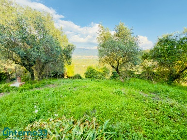 Foto Appartamento in Via Montebuono 1, Vezzano Ligure di 140 m² in vendita