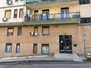 Foto Appartamento in via Salvati 74, Caltanissetta Centro di 124 m²