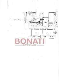 Foto Ufficio a La Spezia Centro Storico di 210 m² con 8 locali in vendita