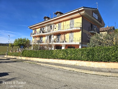 Foto Appartamento in Via Paolo Ceccarelli 11, Perugia Fontignano di 95 m²
