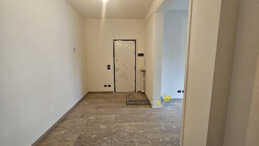 Foto Appartamento in Via Carlo Innocenzo Frugoni 15, Parma di 162 m²