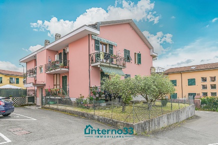 Foto Appartamento a Sarzana di 85 m² con 4 locali in vendita