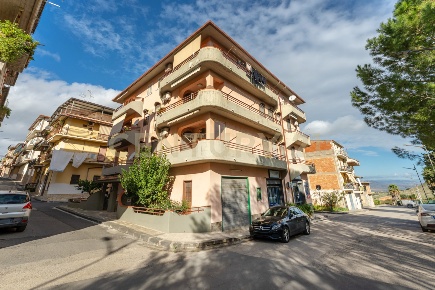 Foto Appartamento in Via Montegrappa 35, Ramacca di 130 m² con 3 locali
