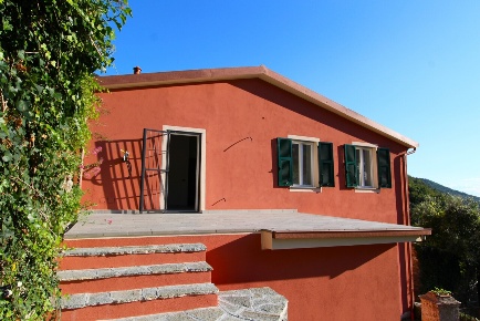 Foto Appartamento a Avegno Salto Chiesa di 85 m² con 5 locali in vendita