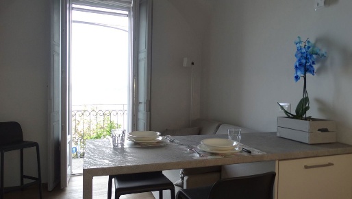 Foto Appartamento in Via Mazzini 1, Belgirate di 54 m² con 2 locali