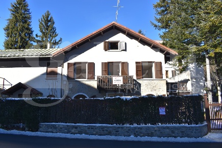 Foto Villa singola in Viale della Vittoria 26, Bardonecchia Centro