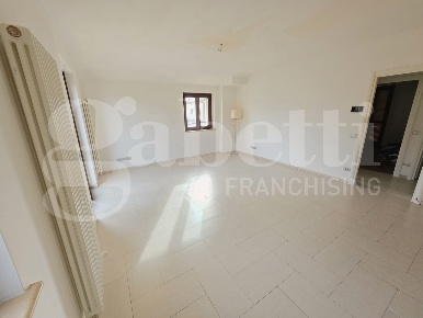 Foto Appartamento in Via CESARE BATTISTI 17, Assisi Centro Storico di 89 m²