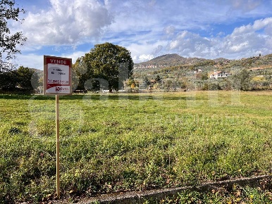 Foto Terreno residenziale in Via Colle Cioffi s.n, Isernia di 5365 m²