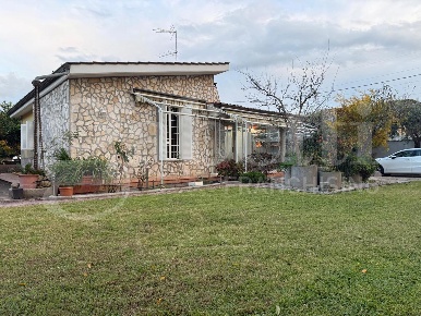 Foto Villa singola in Via CONTIGLIANO 1, Nettuno Cioccati, Zucchetti