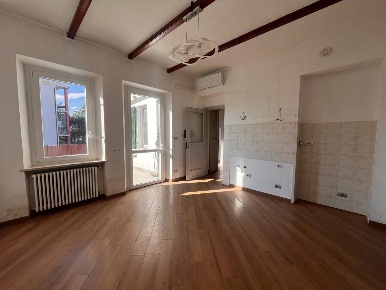 Foto Appartamento in Via GIOLITTI 10, Orbassano Centro di 80 m² in affitto