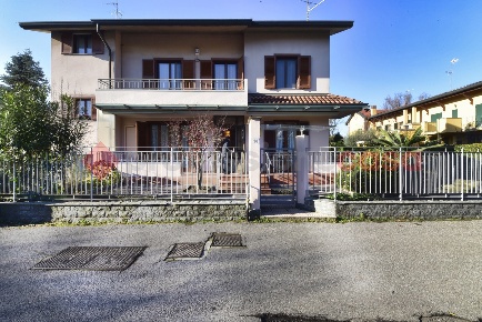 Foto Appartamento in Via Privata Tarvisio 14, Paderno Dugnano Semicentro