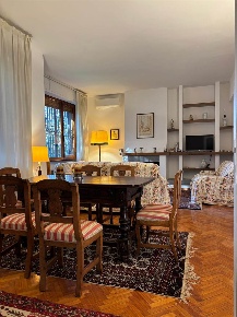 Foto Appartamento a Firenze Coverciano di 194 m² con 6 locali in affitto
