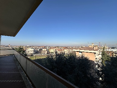 Foto Appartamento a Piacenza Via Taverna - Ospedale di 121 m² con 4 locali
