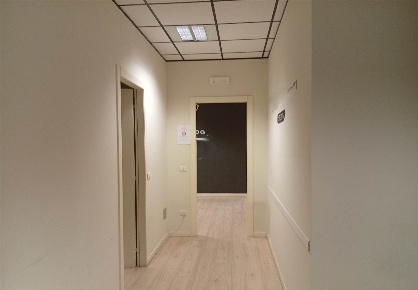 Foto Ufficio a Pistoia Pistoia Ovest di 550 m² con 18 locali in affitto