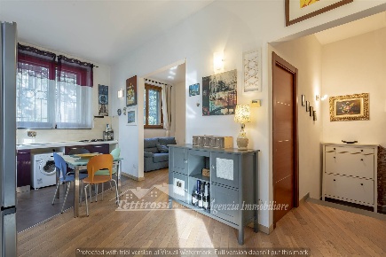 Foto Appartamento in Via Aretina 269, Firenze Rovezzano di 70 m² in vendita