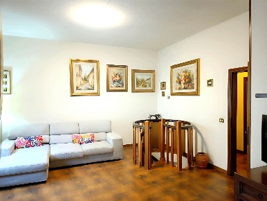 Foto Appartamento a Prato Pietà di 135 m² con 6 locali in vendita