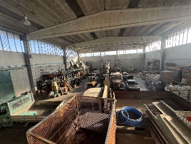 Foto Capannone industriale a Paderno Dugnano Semicentro di 750 m²