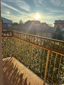 Foto Appartamento a Sant'Ilario d'Enza Centro di 78 m² con 6 locali