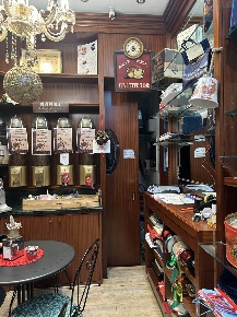 Foto Attività commerciale in Via Ponte Seveso 22, Milano Centrale di 30 m²