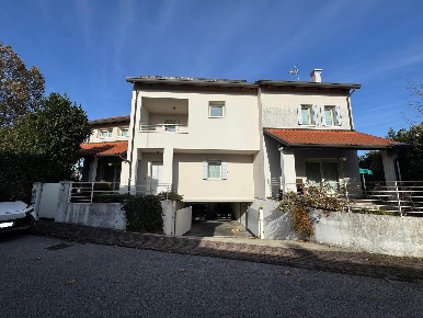 Foto Casa indipendente a Venezia Carpenedo - Bissuola di 220 m² in vendita