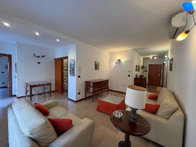 Foto Appartamento in Viale Lo Re  14, Lecce Centro Storico di 65 m²