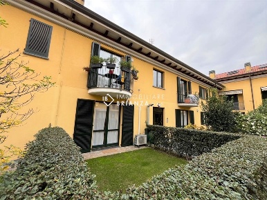 Foto Appartamento in VIA DELLA TRINITA', Besana in Brianza Centro di 50 m²