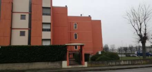 Foto Appartamento in Via Aldo Moro, Beinasco Borgaretto di 87 m² all'asta