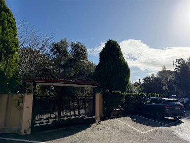 Foto Appartamento a Roma di 144 m² con 4 locali in vendita