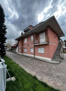 Foto Appartamento in Via N. Sauro, Bregnano San Michele San Giorgio