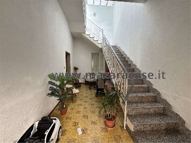 Foto Casa indipendente a Mazara del Vallo di 185 m² con 6 locali in vendita