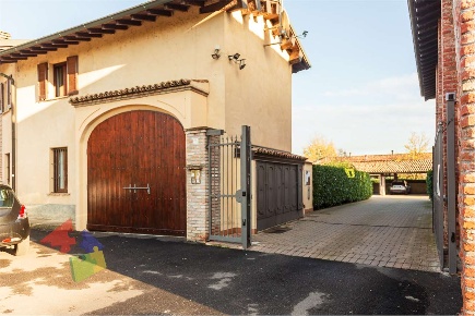 Foto Appartamento in Via Val Tanturla 1, Torre d'Isola San Varese di 65 m²