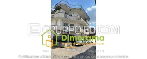 Foto Appartamento in Via Gilioli n. 41, Grumo Nevano di 125 m² con 6 locali
