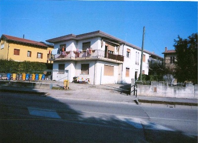 Foto Appartamento in via Postumia 107/2, Paese Centro di 96 m² con 4 locali