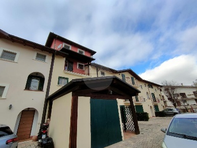 Foto Villa a schiera in VINNI PIANO, L'Aquila Bellavista - Pianola