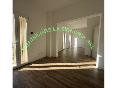 Foto Appartamento in PIAZZA FORNACI, Campi Bisenzio San Giusto, San Cresci