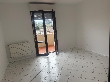 Foto Appartamento in Seano piazza 4 novembre 17, Carmignano di 115 m²