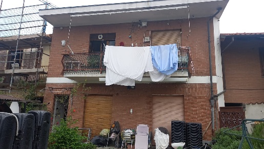 Foto Casa indipendente a Piobesi Torinese Centro di 144 m² con 5 locali