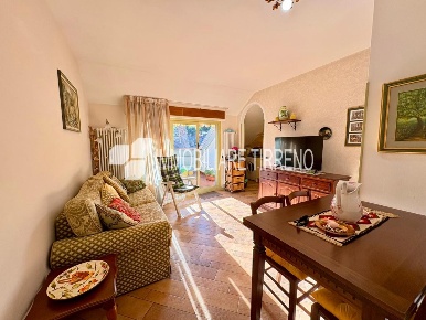 Foto Appartamento a Massa Marina di Massa Centro di 54 m² con 3 locali