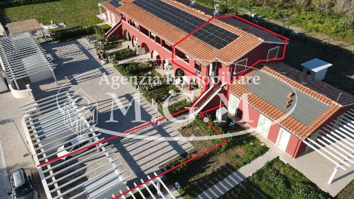 Foto Appartamento a Calcinaia di 90 m² con 4 locali in vendita