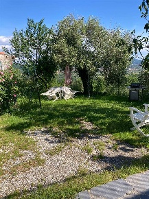 Foto Appartamento a Bolano di 65 m² con 4 locali in affitto