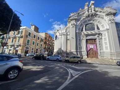 Foto Appartamento in Via Cesareo 20, Messina Tirone di 78 m² con 3 locali