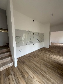 Foto Appartamento a Campi Bisenzio San Giusto, San Cresci di 110 m²