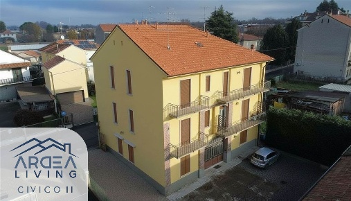 Foto Appartamento in Via Don Filipp Baldassara 11, Cogliate Centro di 79 m²