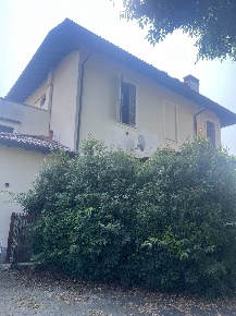Foto Appartamento a Busto Garolfo Centro di 90 m² con 2 locali in vendita