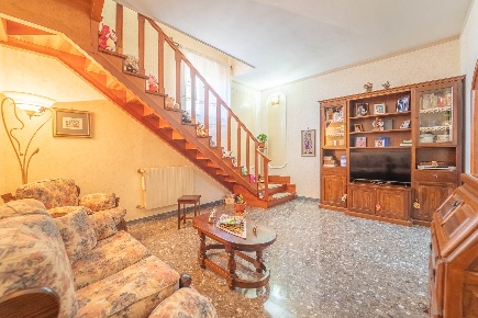 Foto Appartamento in Via Monte Cervino 8, Monterotondo Borgo Novo di 86 m²