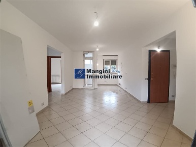 Foto Appartamento a Collesalvetti Stagno di 100 m² con 4 locali in vendita